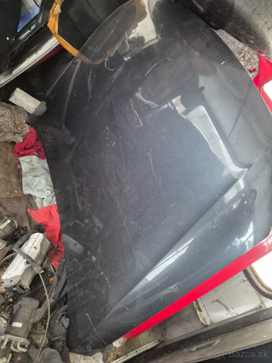 Kapota VW Passat b6 - 6