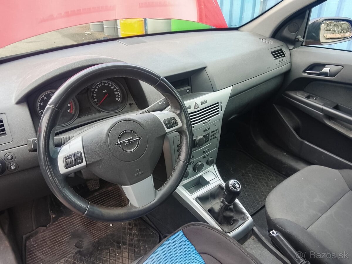OPEL ASTRA - 6