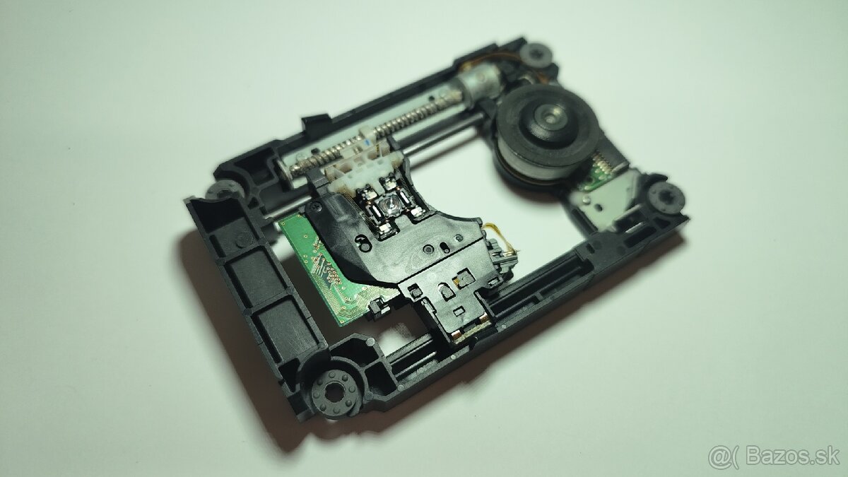 PlayStation PS4 Slim - náhradné diely - 6