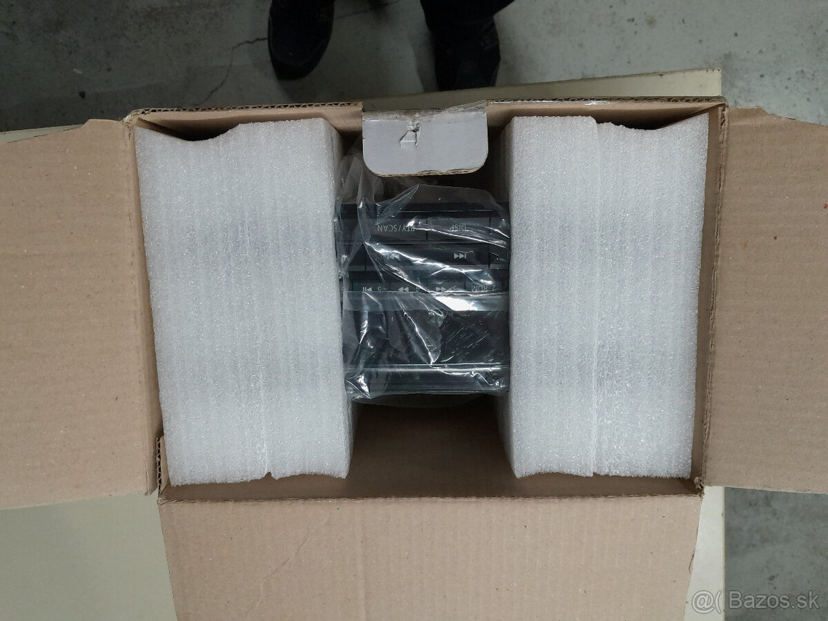 Predám autorádio Mitsubishi - 6