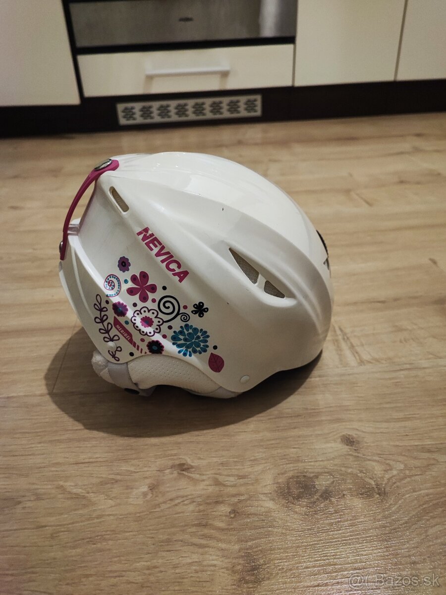 Lyžiarky, prilba, okuliare - 6