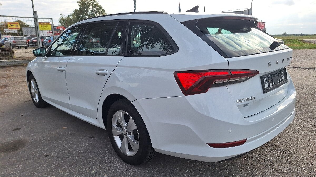 ŠKODA OCTAVIA COMBI 2.0 TDI.DSG - 6