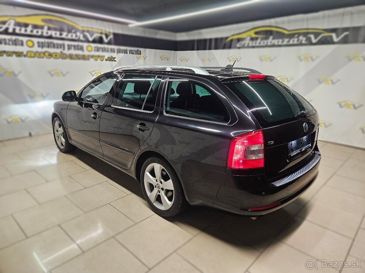 Škoda Octavia Combi 2.0 TDI CR DPF Elegance DSG - 6