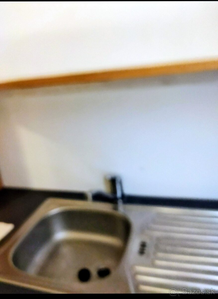 Kancelársky priestor, Pezinok, Šenkvická cesta - 6