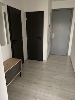 Prenajmem 2-izbový byt s parkovaním na Halalovke - 6