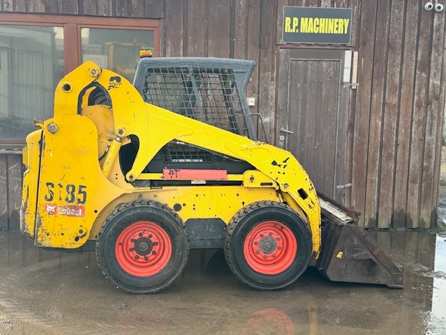 Smykový kolový nakladač Bobcat S185 - 6