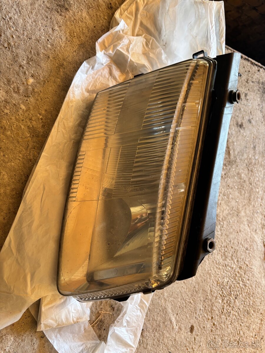 Predné halogénové svetlá VW Passat B5 - 6