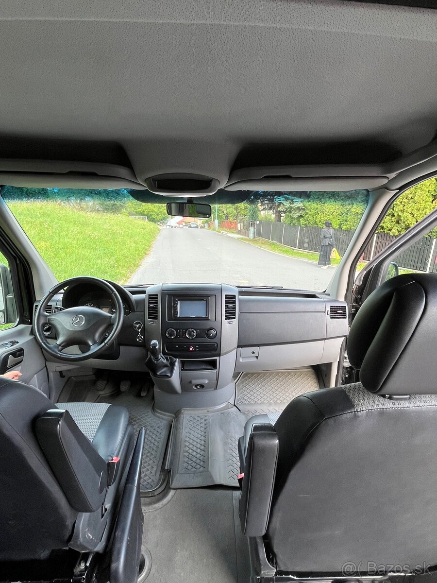 Mercedes Benz Sprinter 315 9 miestny - 6