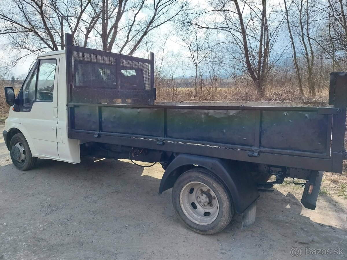 Predám Ford Transit 2,4td - 6