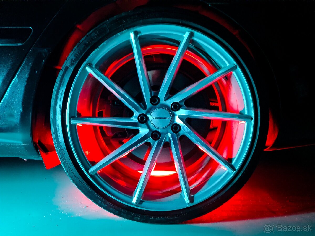 PREDÁM RGB SVETLO ZNAČKY ULANZI - 6