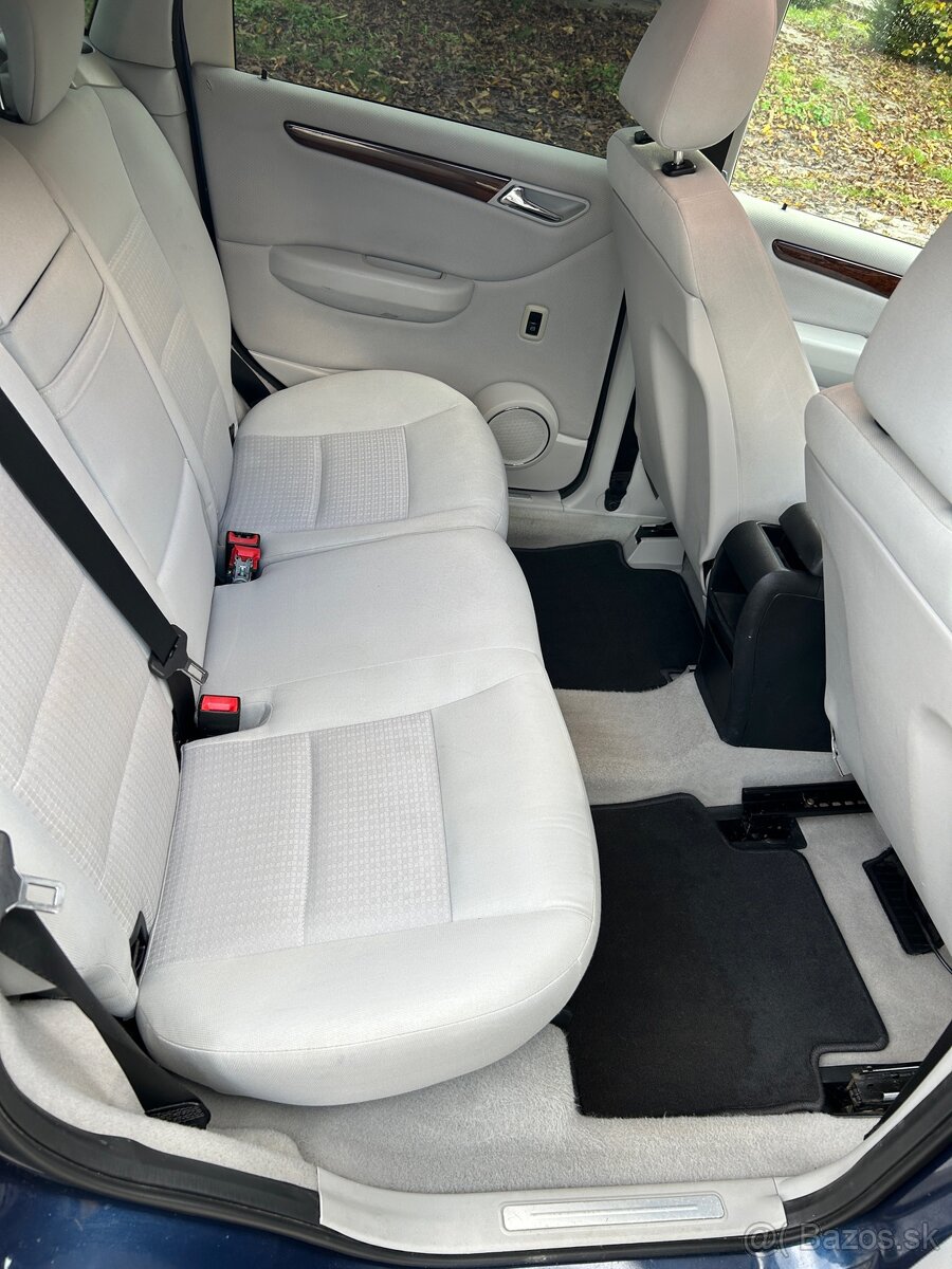 Mercedes-Benz B200 turbo - 6