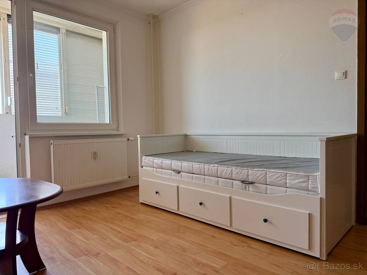 PRENÁJOM: 1IZBOVÝ ZARIADENÝ BYT, DUNAJSKÁ STREDA - NERATOVIC - 6