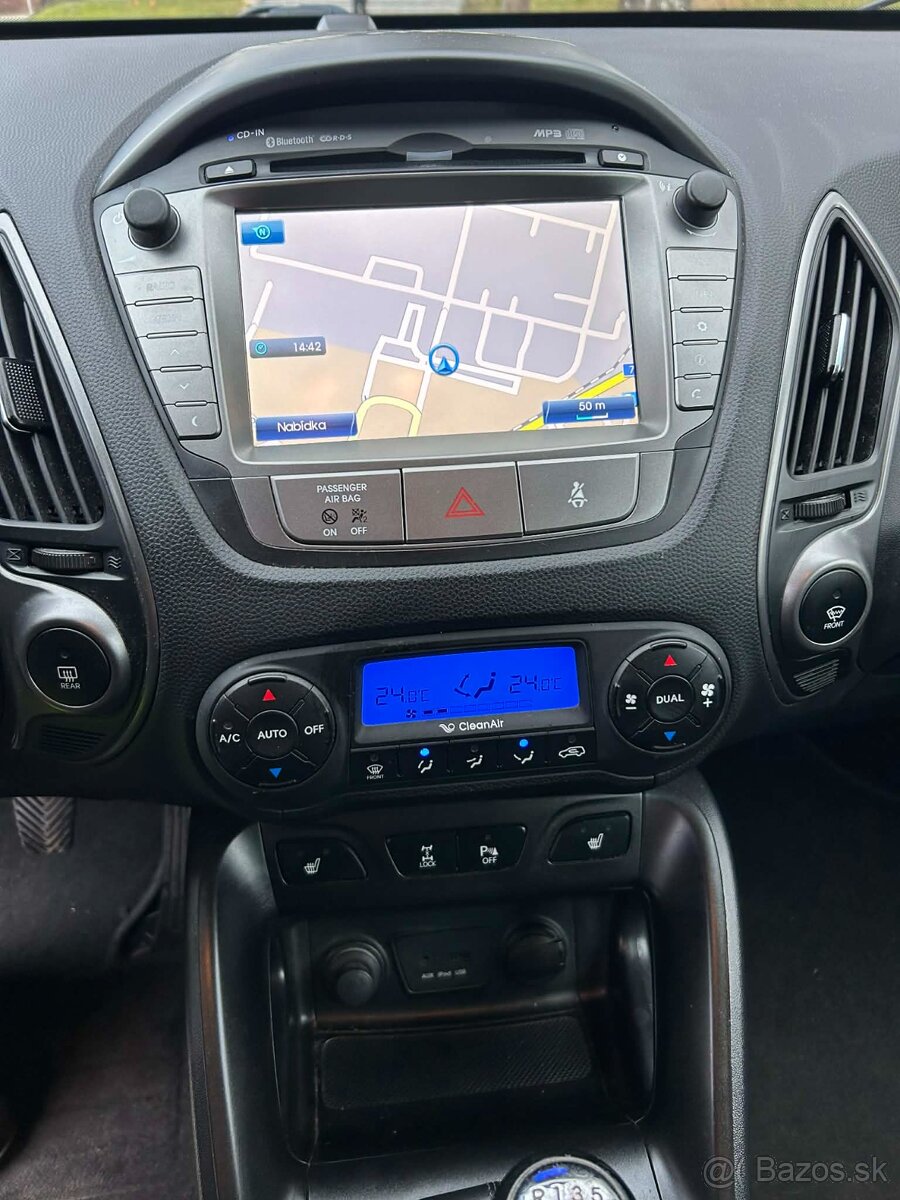 Hyundai ix35 4x4 Benzín 2.0 GDI - 6