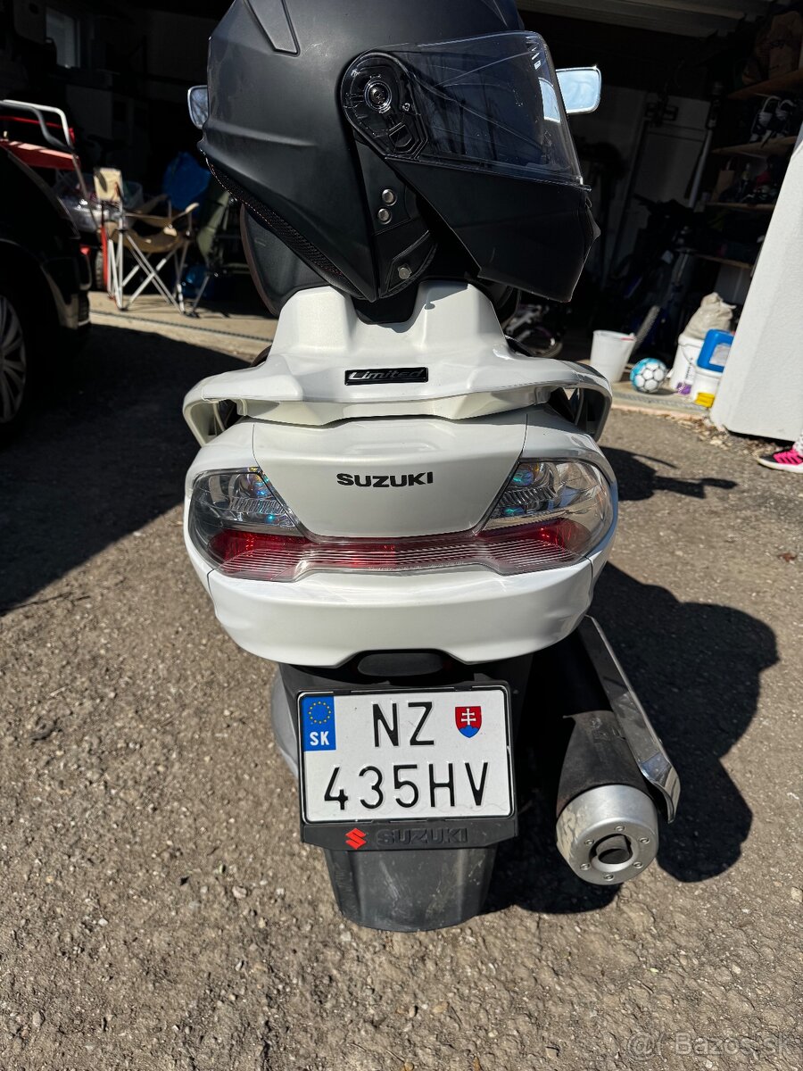 Suzuki Burgman AN400 - 6