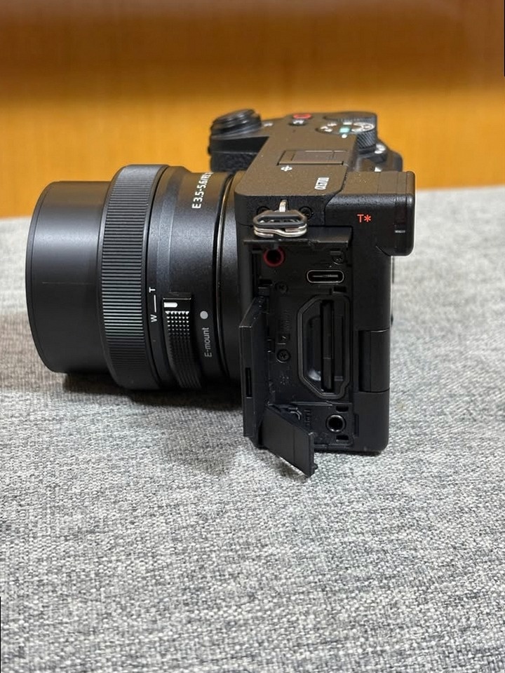 Sony a6700 + 16–50 mm PZ OSS II - 6