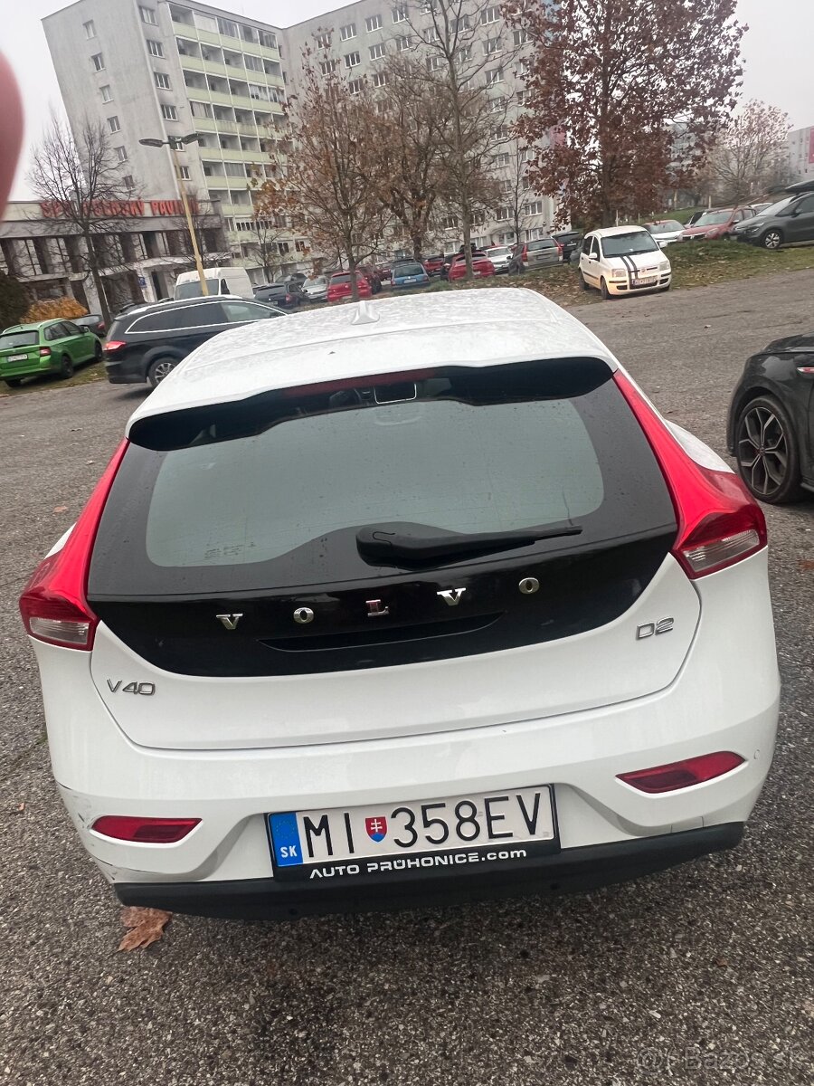 Volvo v40 D2 business - 6