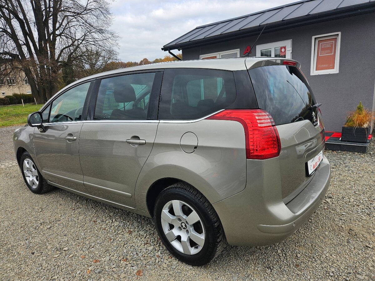 PEUGEOT 5008 (2014) PANORAMA - 6