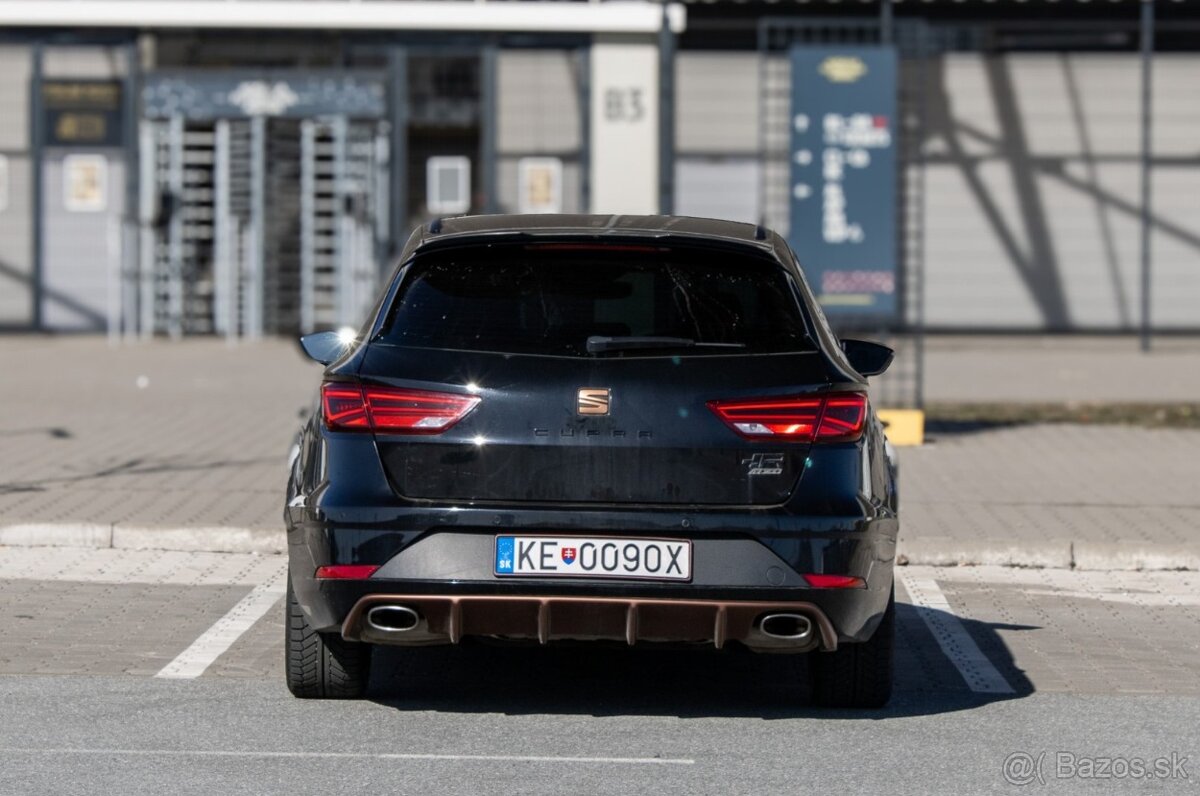 Seat Leon ST Cupra / 221 kW / A/T 7 / 2018 - 6