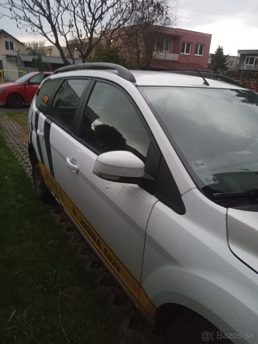 Ford FOCUS combi 1,6 LPG, r.v 2011 - 6