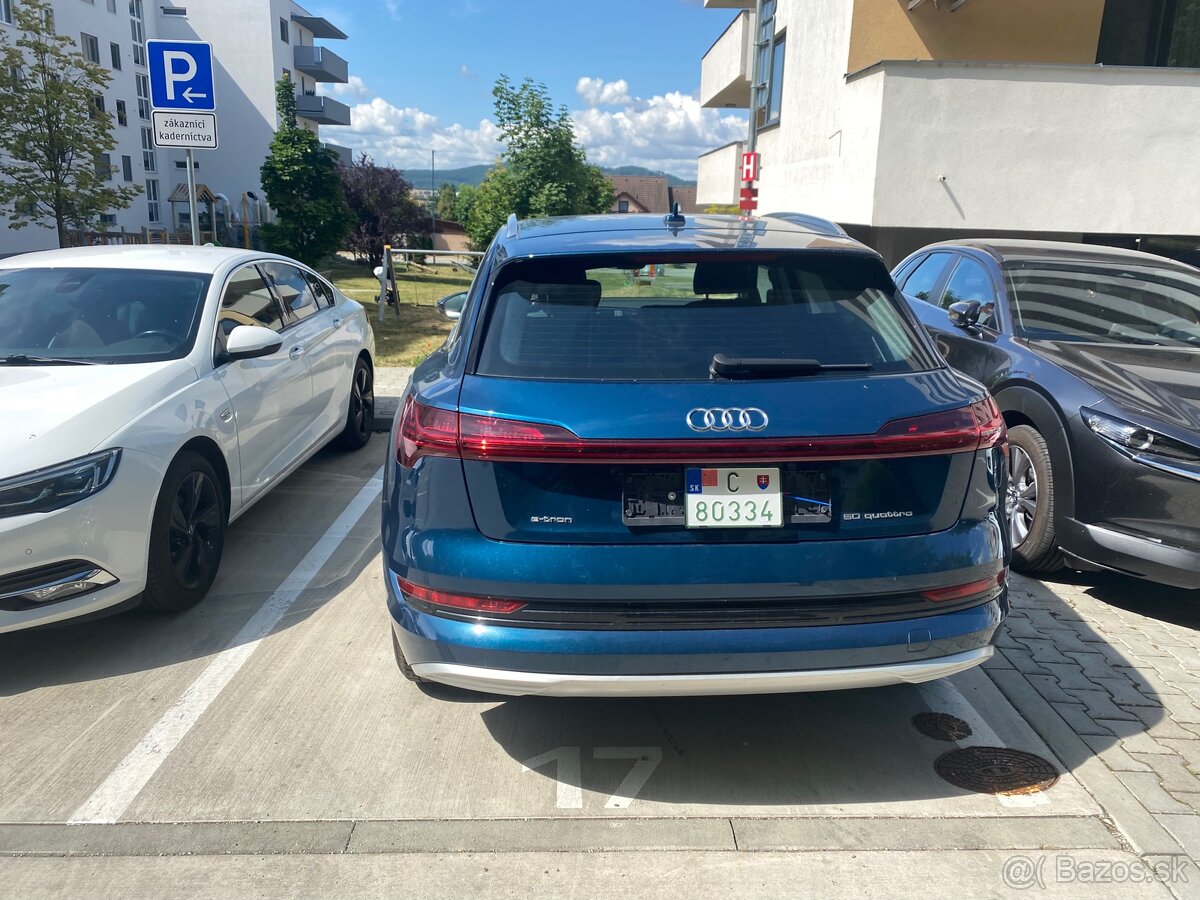 Predám audi e-tron len 67000km Servis 1majitel Quattro 50 - 6
