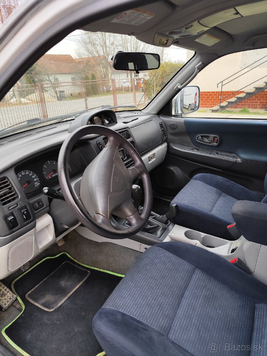 Mitsubishi Pajero sport - 6