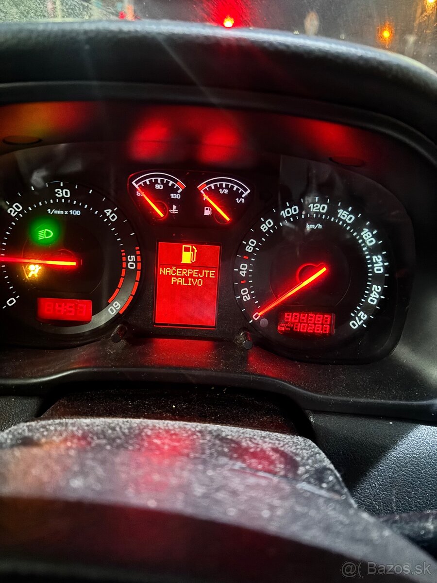 Predám škodu Octaviu 1.9 TDi - 6