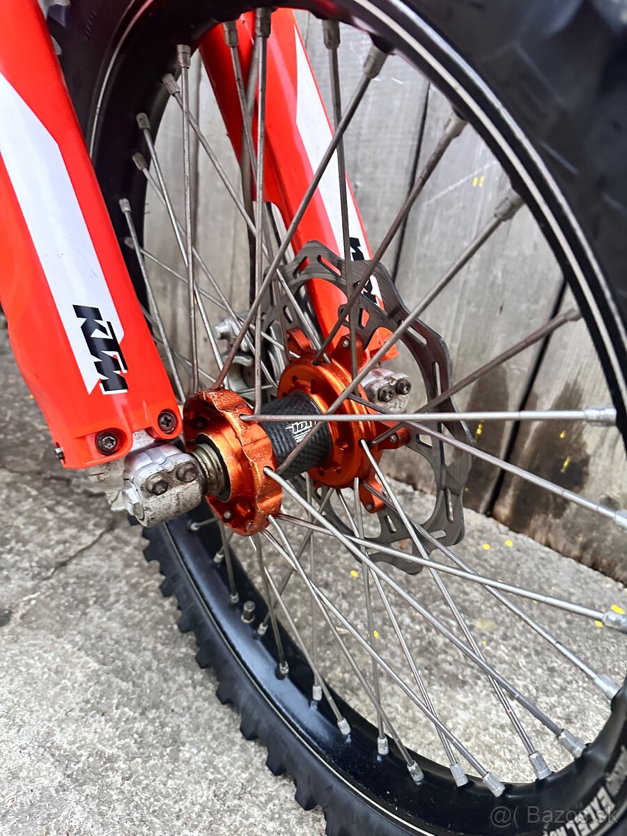 Predám ktm sxf 250 - 6