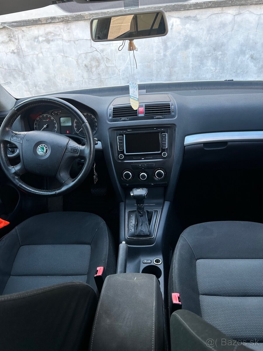 Škoda Octavia - 6