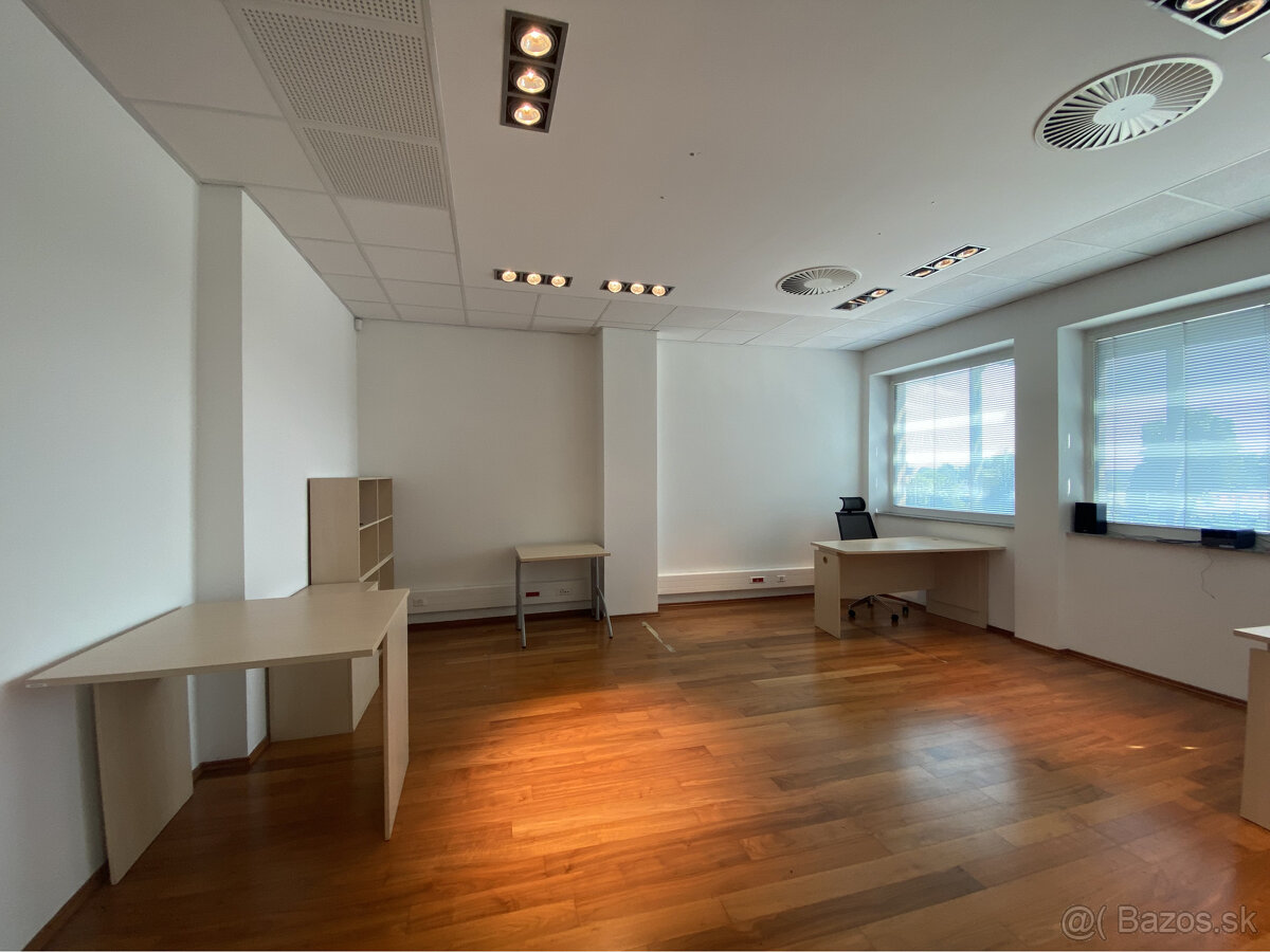 Atraktívne kancelárske priestory - 94 m² pri Auparku - Widok 6