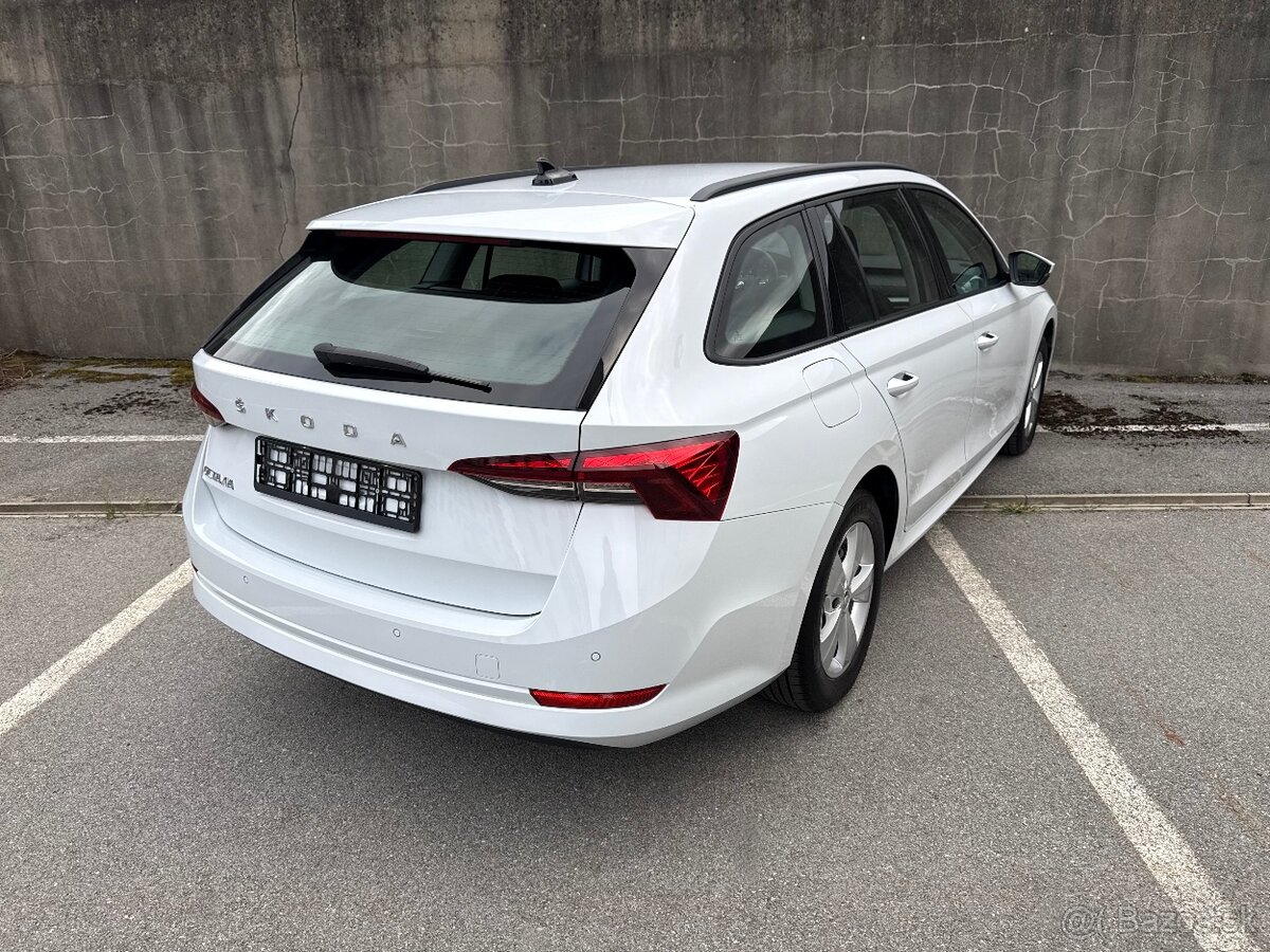 Škoda Octavia Combi 2.0 TDI DSG Ambition - 6