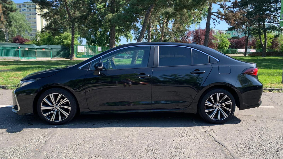 TOYOTA COROLLA 1.5 AT 10/2022 (záruka 5 rokov) - 6