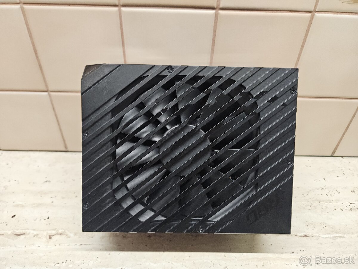 Asus ROG THOR 1200W Platinum - 6