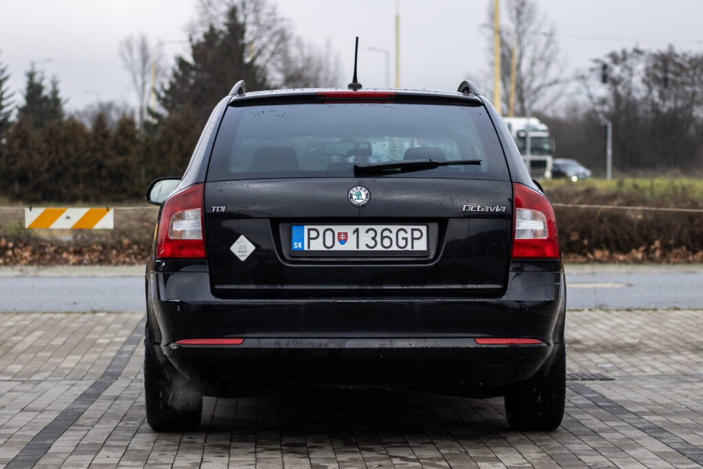 Škoda Octavia Combi 1.6 TDI, 77 kW (2013) - 6