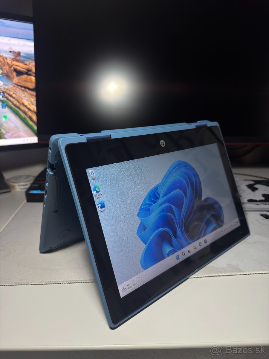 HP 2v1 Tablet+Notebook Dotykový,3.1GHz/8GB,SSD 128GB,8h+ - 6