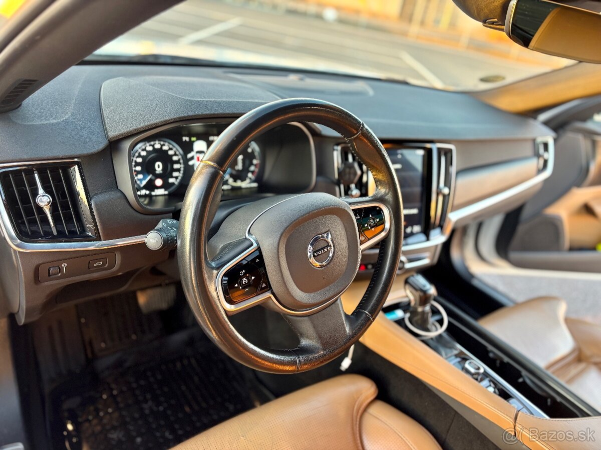 Volvo V90 cross country - 6