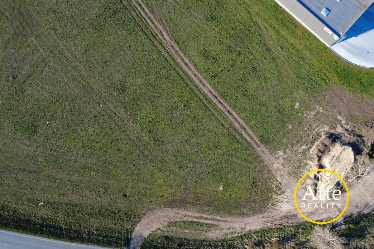 Predám 3.665m2 komerčný stavebný pozemok na obchvate - 6