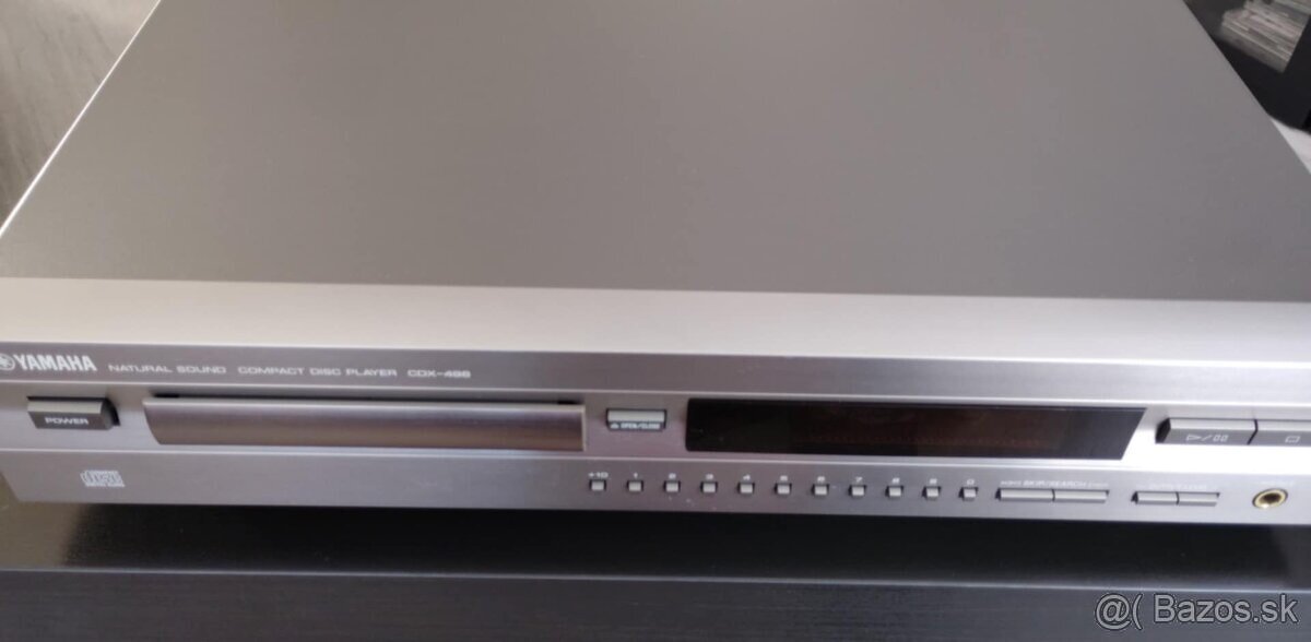 CD PREHRAVAC YAMAHA CDX 496 - 6