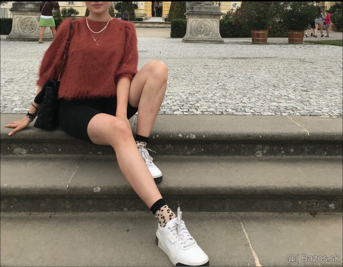 Balík dámskeho oblečenia - 6