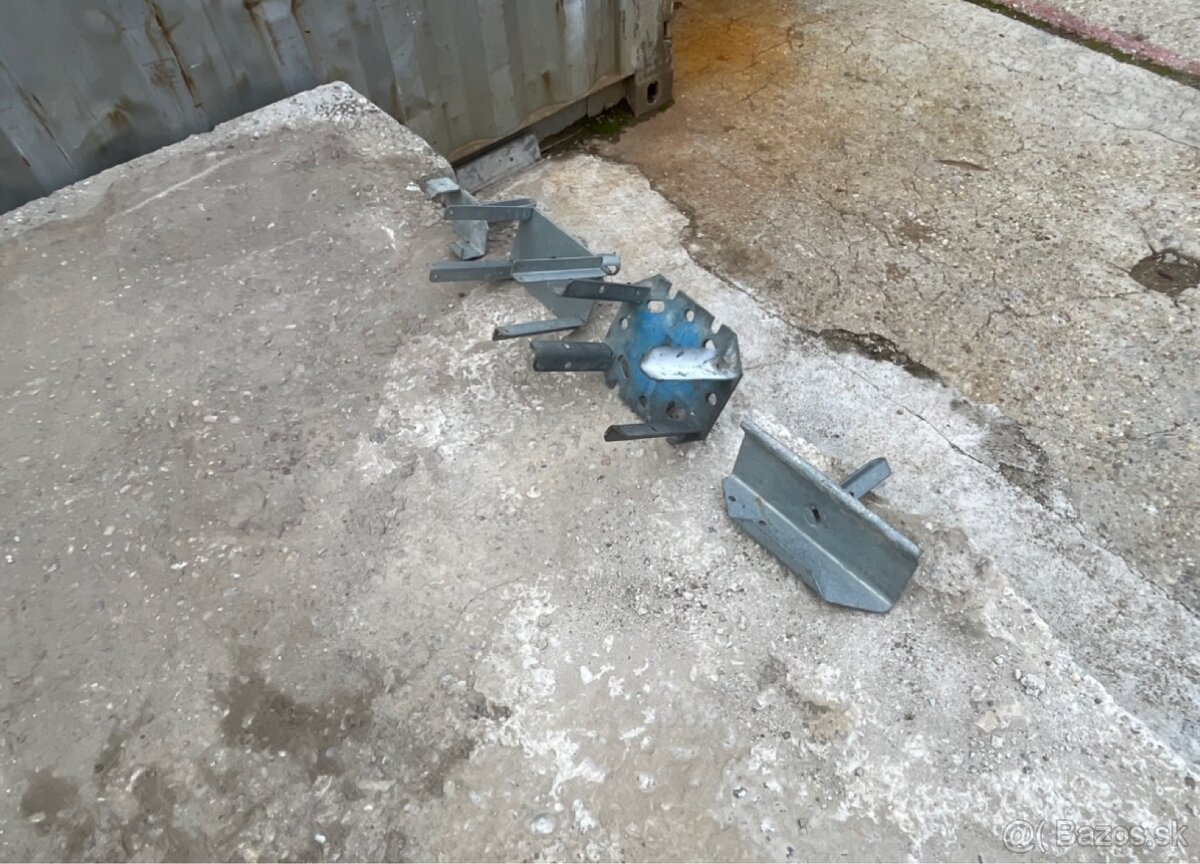 Hlavice na stavebné stojky - 6