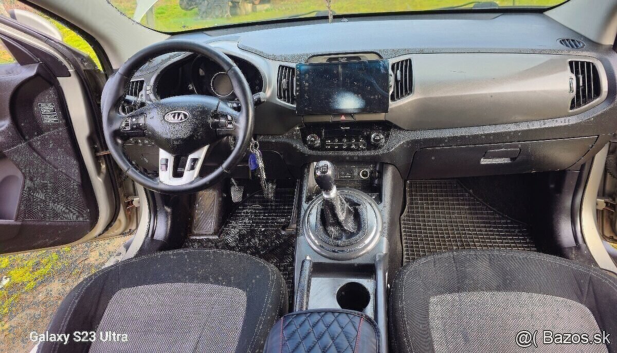 Kia Sportage 3 2.0Crdi 100kw - 6