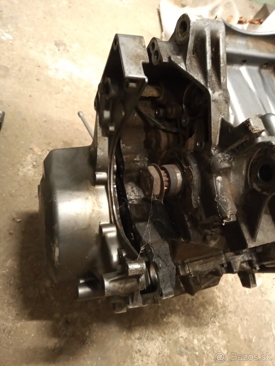 Polomotor YAMAHA XTZ 750 Supertenere - 6