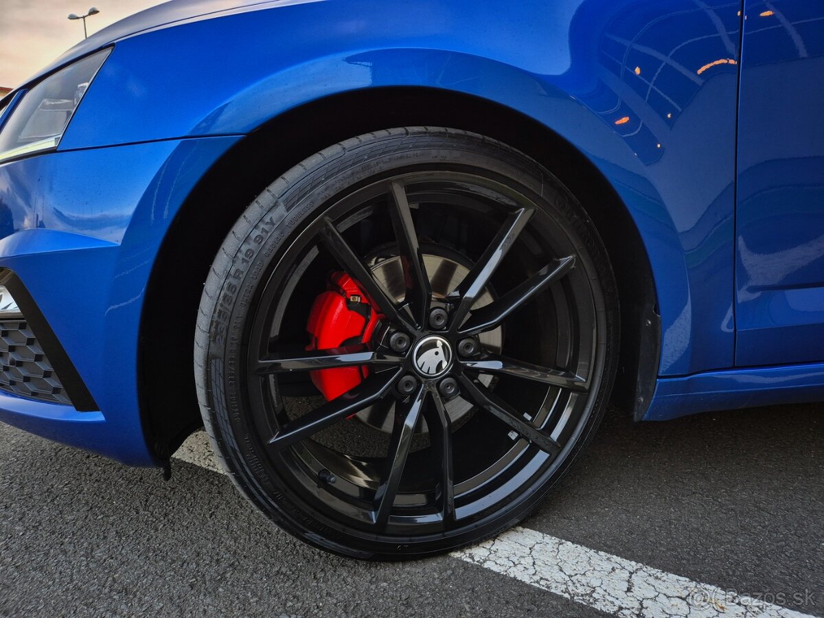 Predám Škoda Octavia 2.0TDI DSG - RS Packet - 6