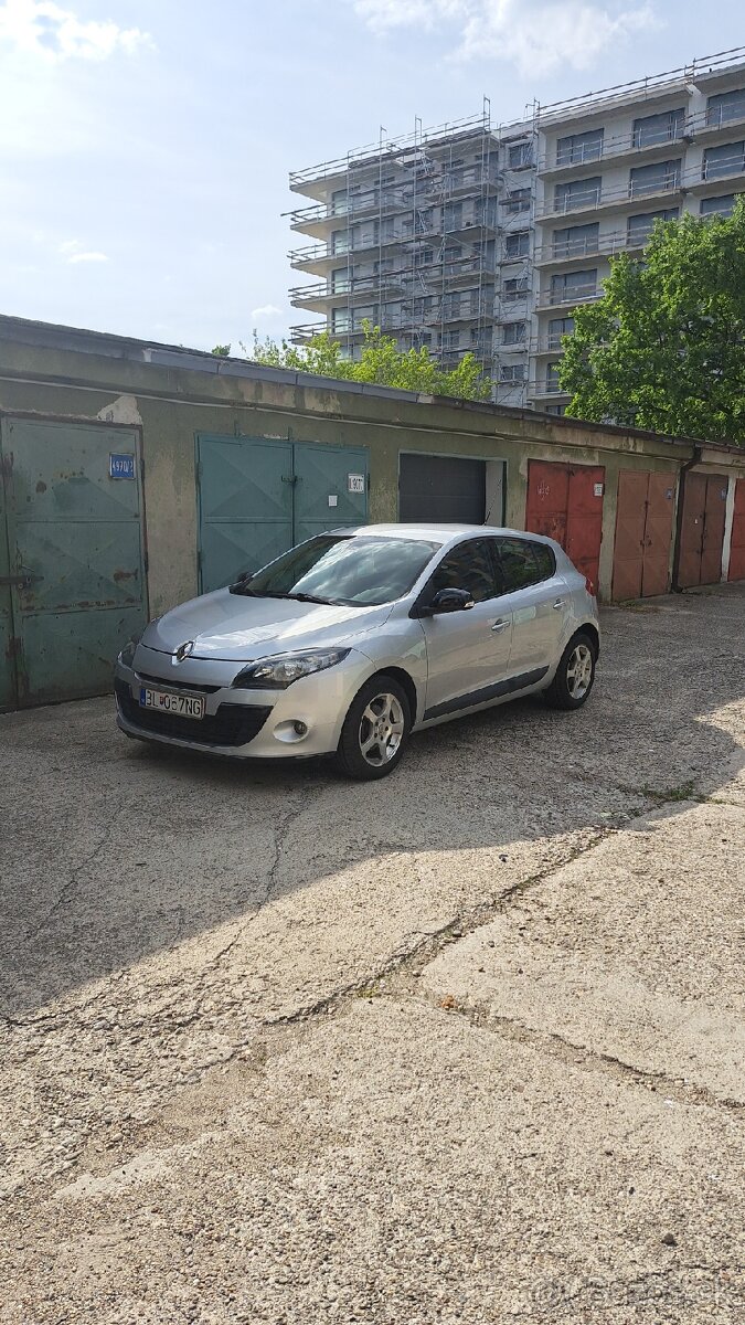 Renault Megan III - 6