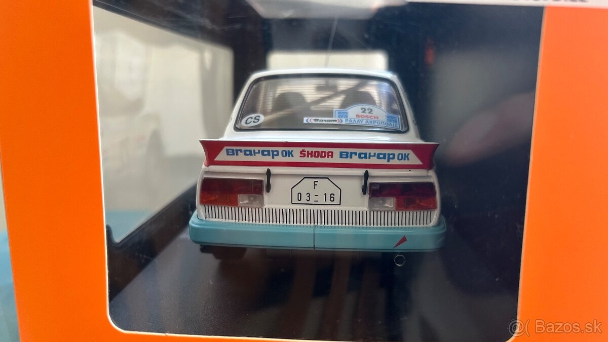 ŠKODA 130L/130LR 1:18 IXO - 6