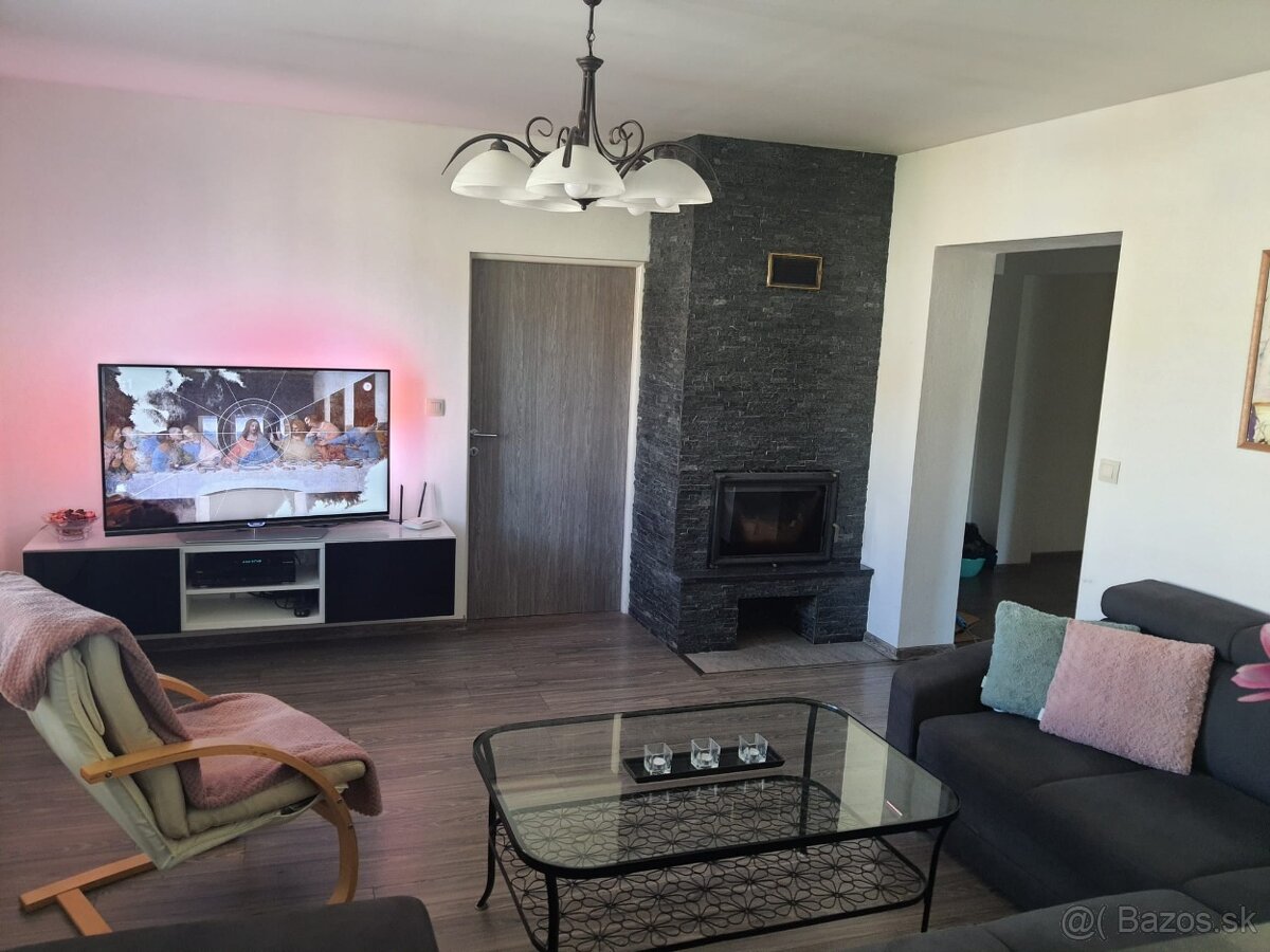 Prenájom 4 izbového bytu v RD - 6