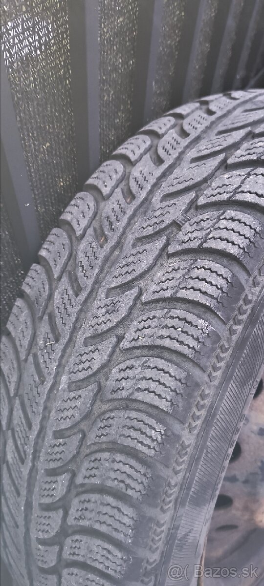 Predám 4 ks plechové disky 4x100 R15 - 6