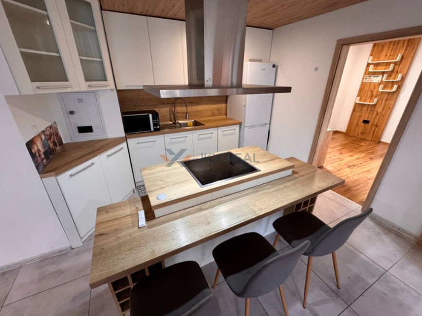 Prenájom: Priestranný 3-izbový Byt s Klimatizáciou vo Výborn - 6