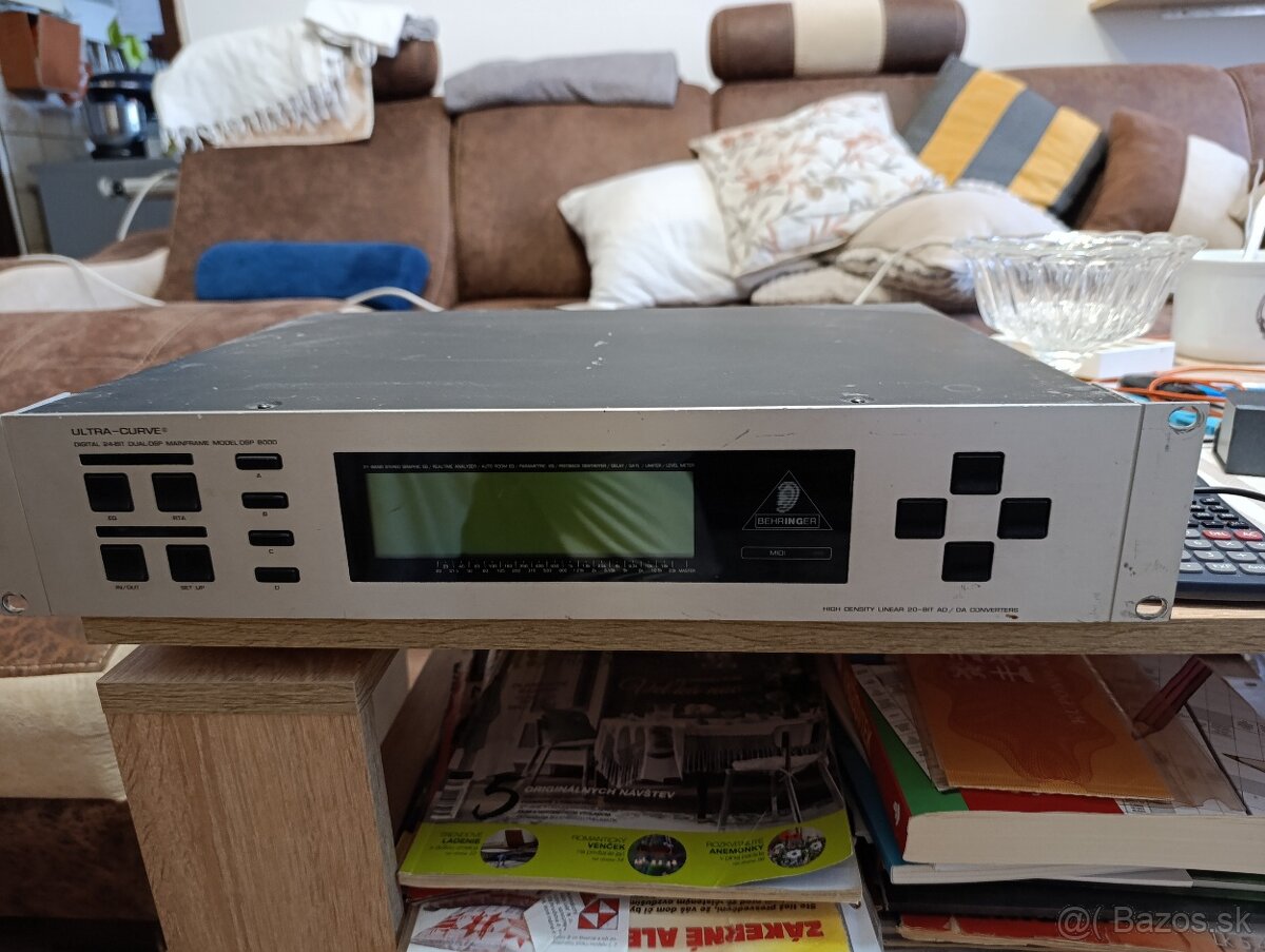 Čase + Behringer Ultra Curver DSP 8000 - 6