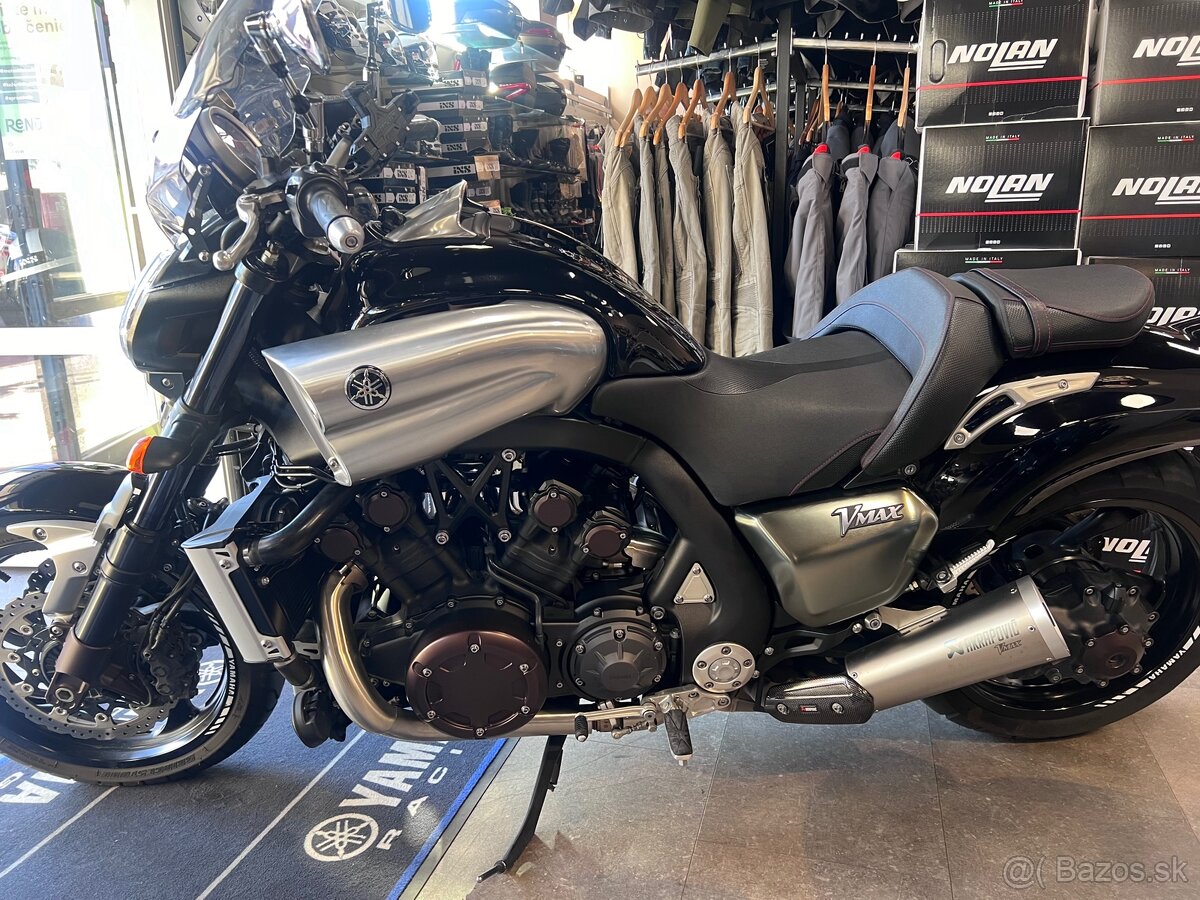 Yamaha V-MAX 1700 - 6