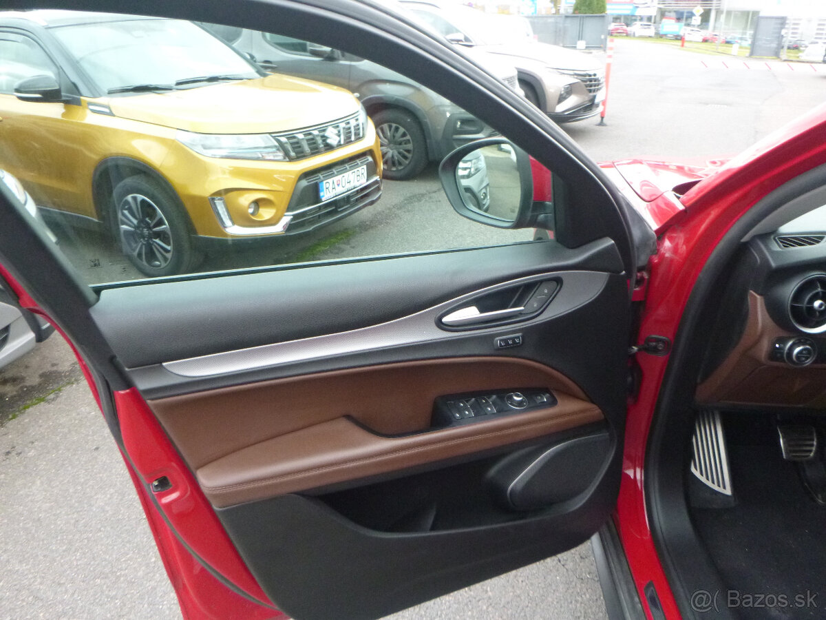 Alfa Romeo Stelvio 2,2 JTD Q4 2020 - 6